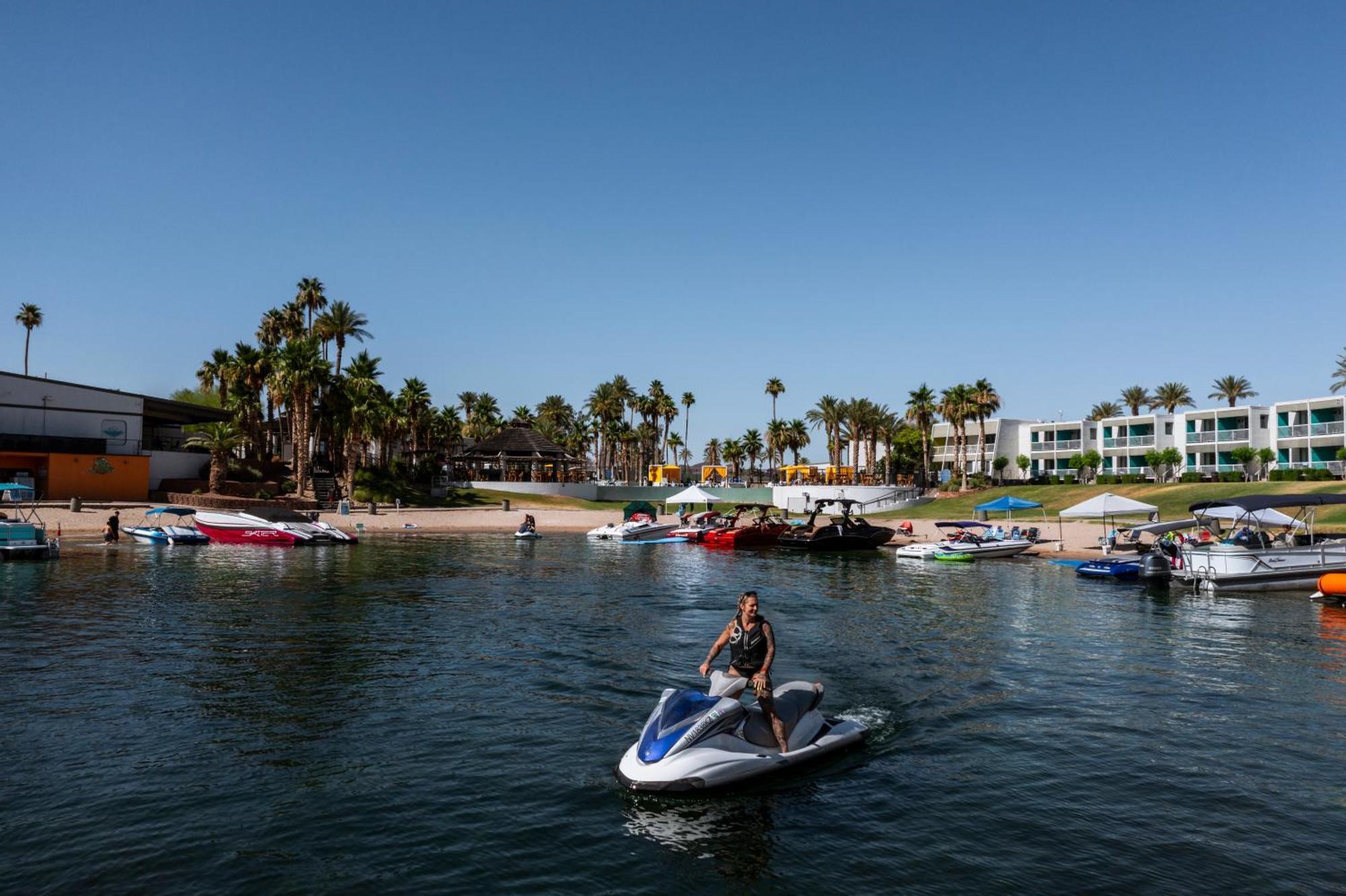 The Nautical Beachfront Resort Lake Havasu City Eksteriør billede